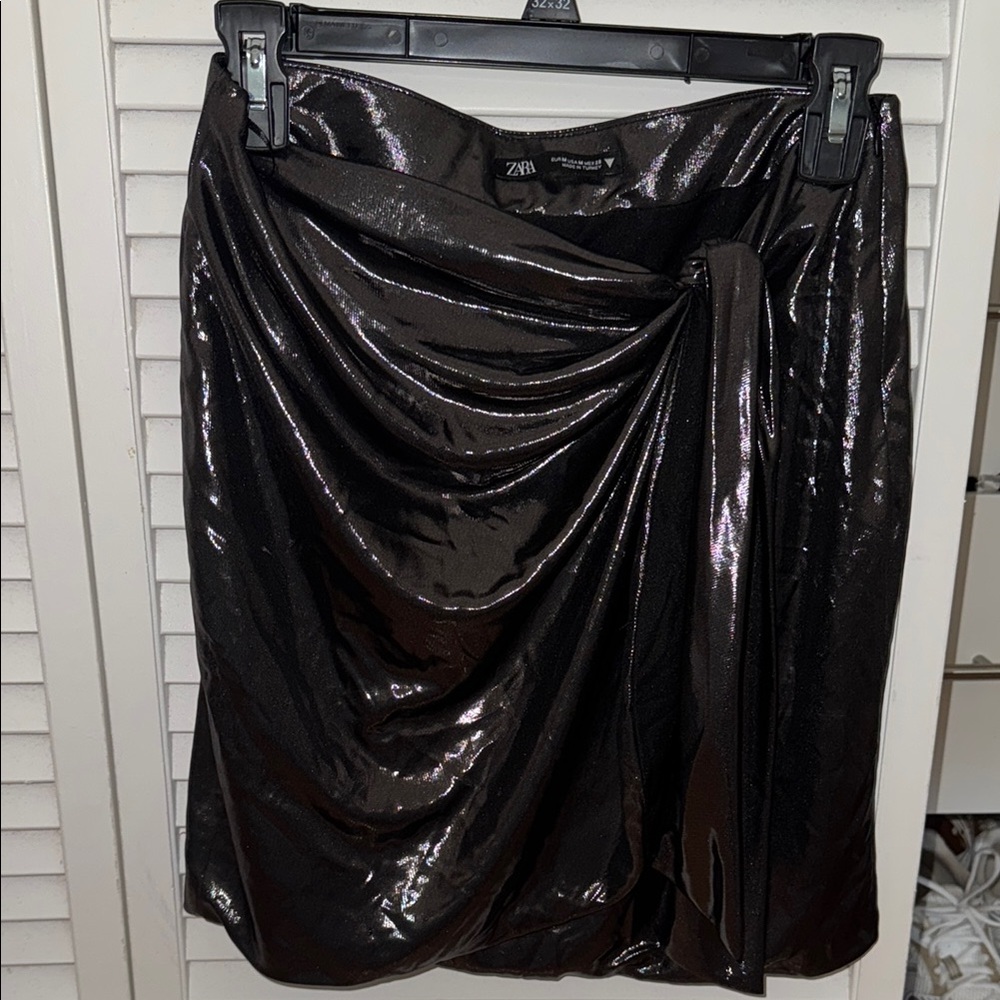 Zara Black Metallic Women's Skirt